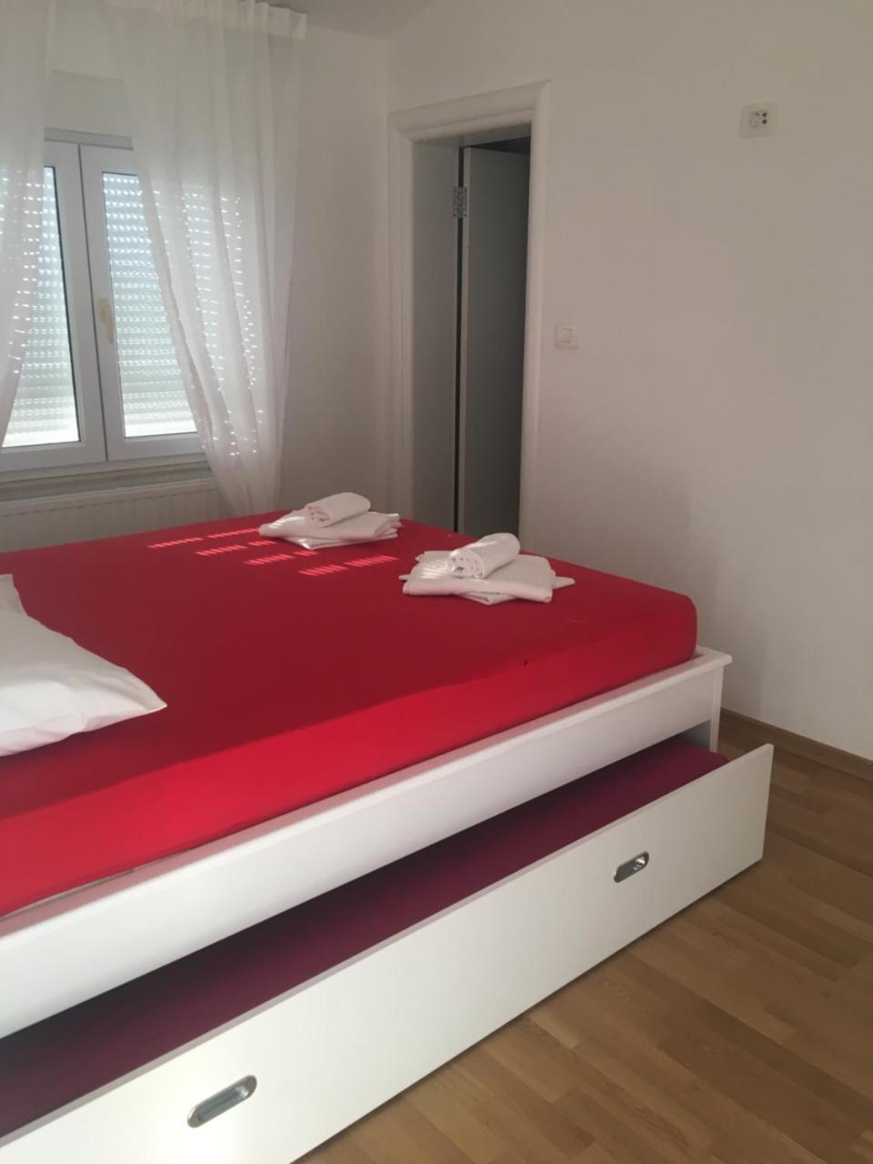 Apartment Doma Меджугорье Экстерьер фото